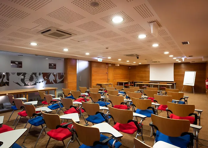 Oceanus Aparthotel 4*