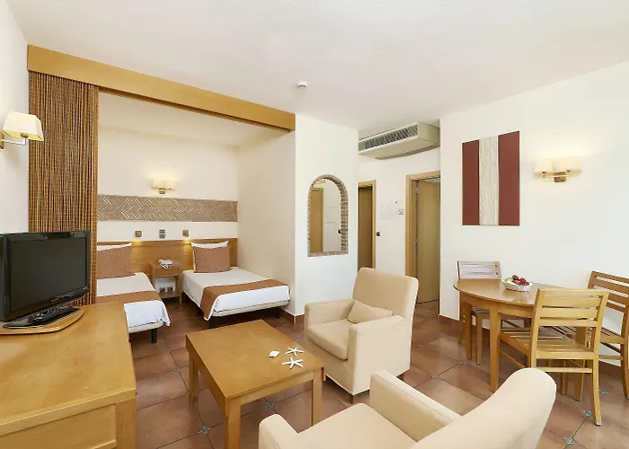 Oceanus Aparthotel Albufeira