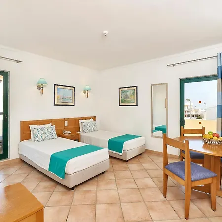 Aparthotel Oceanus 4*