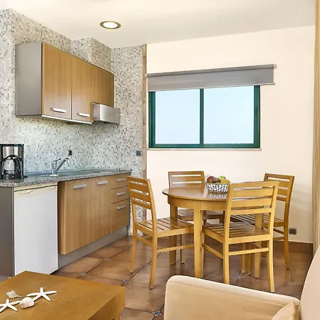 Apart Otel Oceanus 4*
