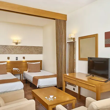 Aparthotel Oceanus 4*