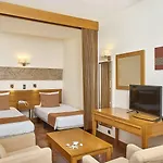 Aparthotel Oceanus 4*