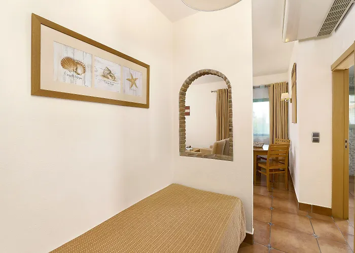 Oceanus Aparthotel Albufeira