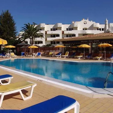 Oceanus Aparthotel 4*